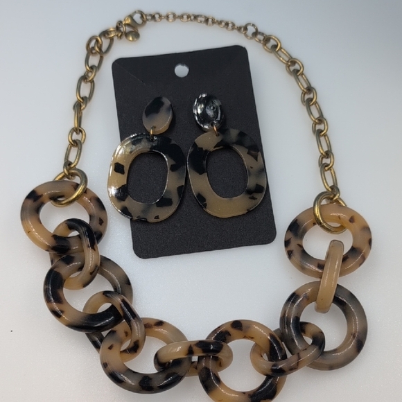J. Crew Brown Tortoiseshell Necklace & earrings
